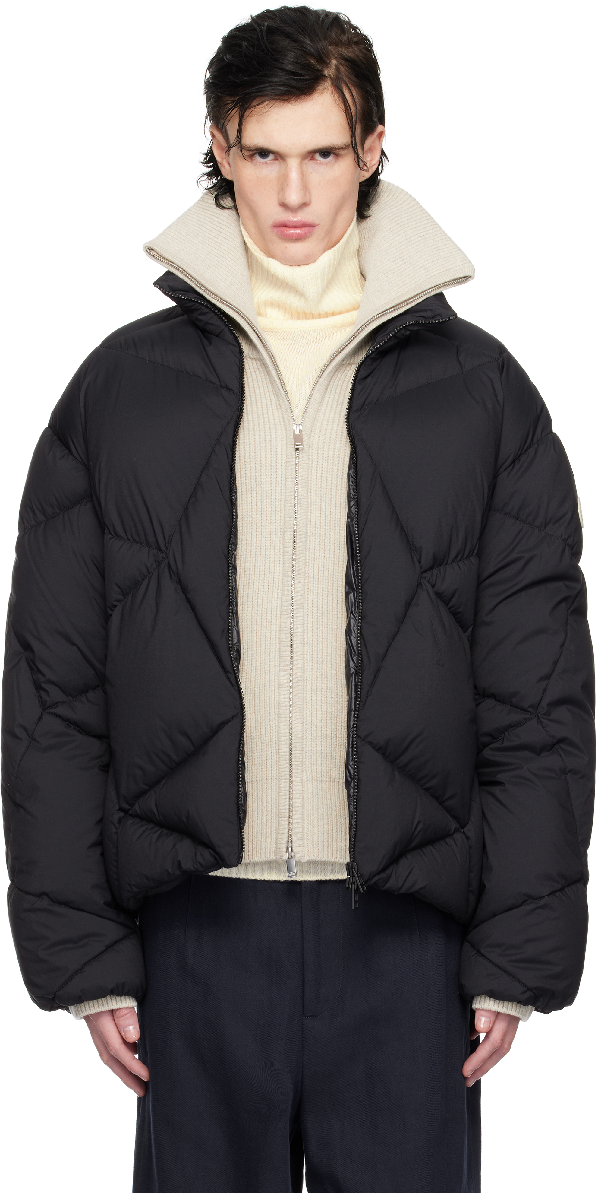 【MONCLER】Vardarグラフィック・キルティング・ジャケット Moncler: ブラック Vardar グラフィックキルティング ショート