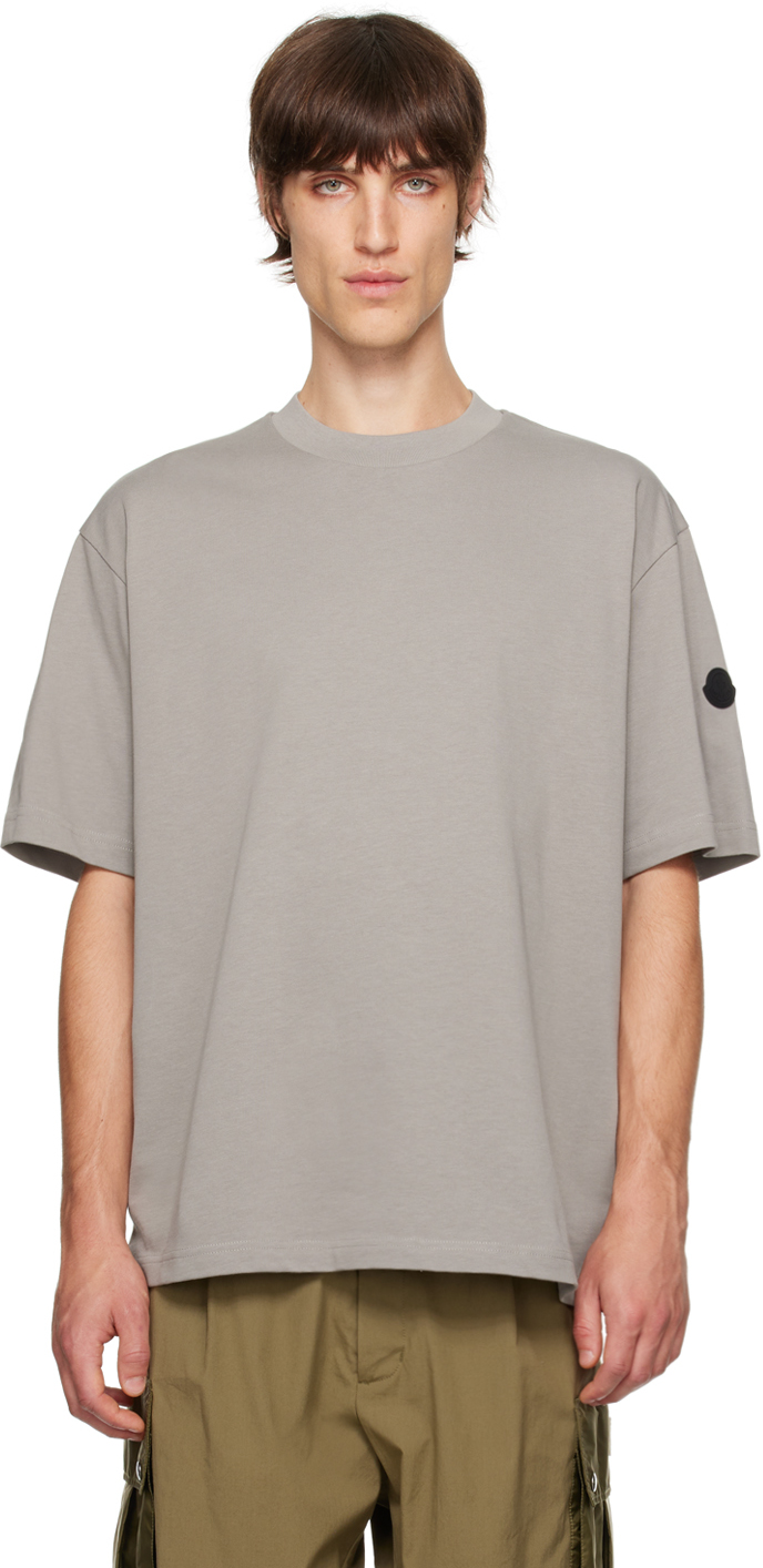 【関税込み】Moncler グレー ロゴパッチ Tシャツ 送料関税込み☆Moncler ☆T シャツ