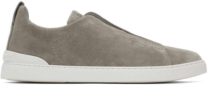 ZEGNA: グレー スエード Triple Stitch スニーカー | SSENSE 日本