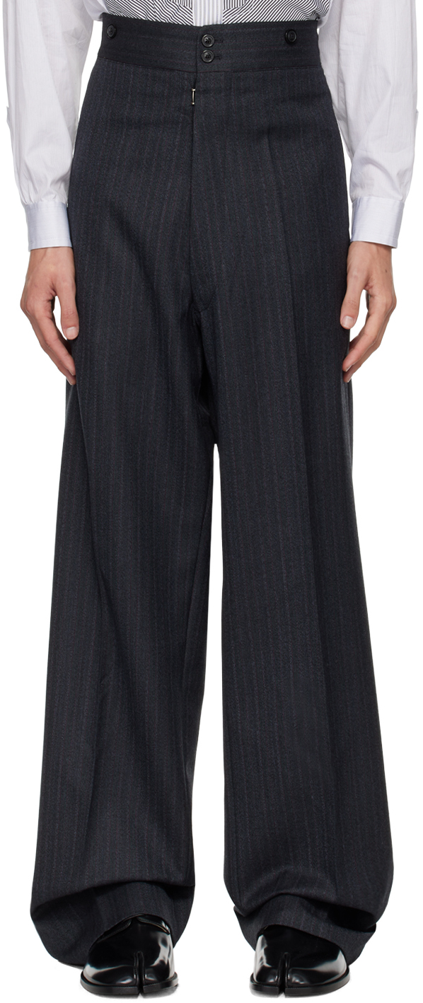 Black Pleated Trousers