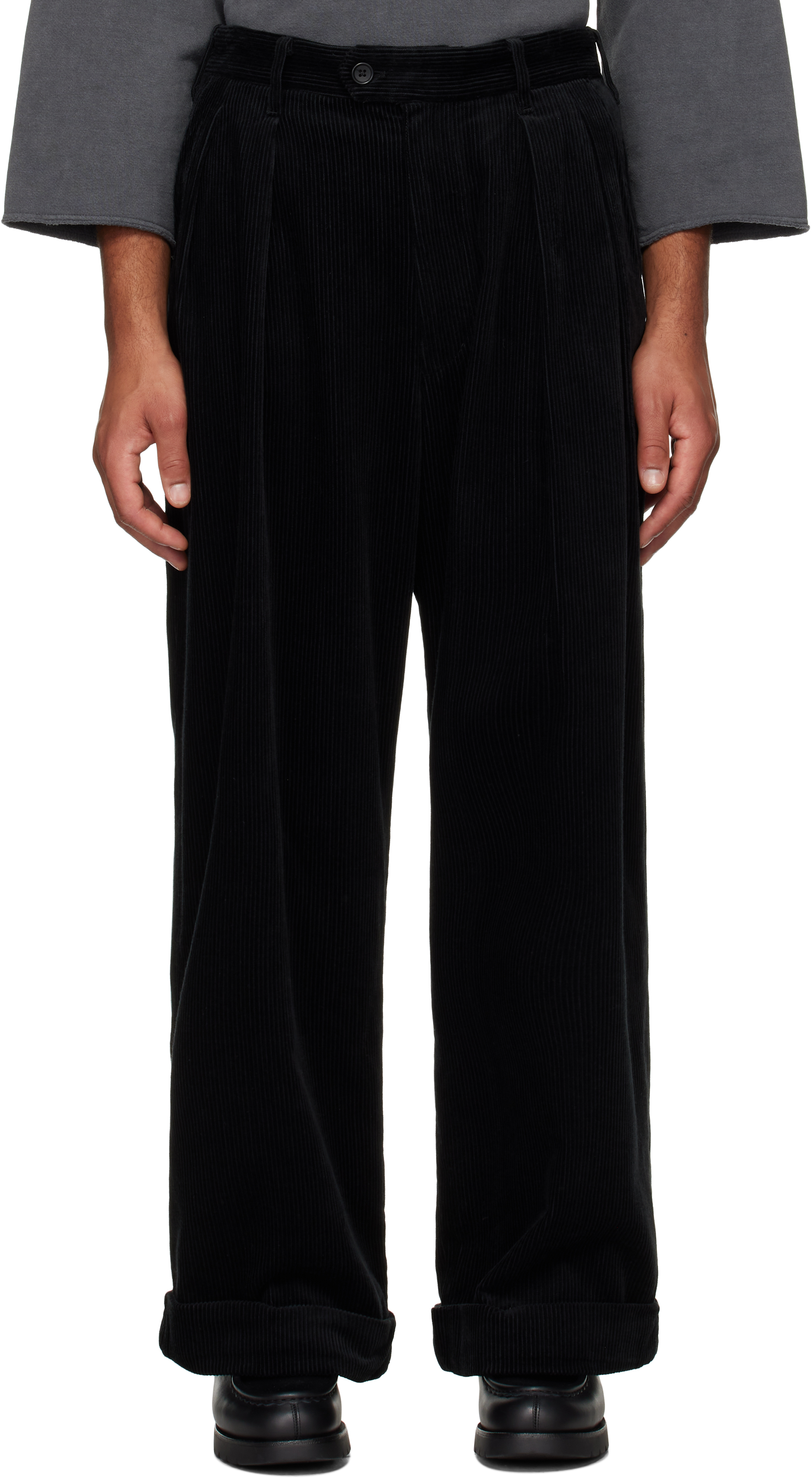 Black 8W Corduroy Oxford Trousers