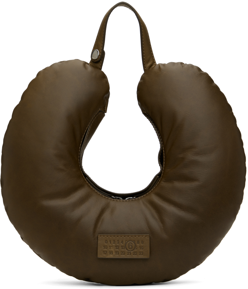 Shop Mm6 Maison Margiela ブラウン Travel Pillow バッグ In T2174 Teak