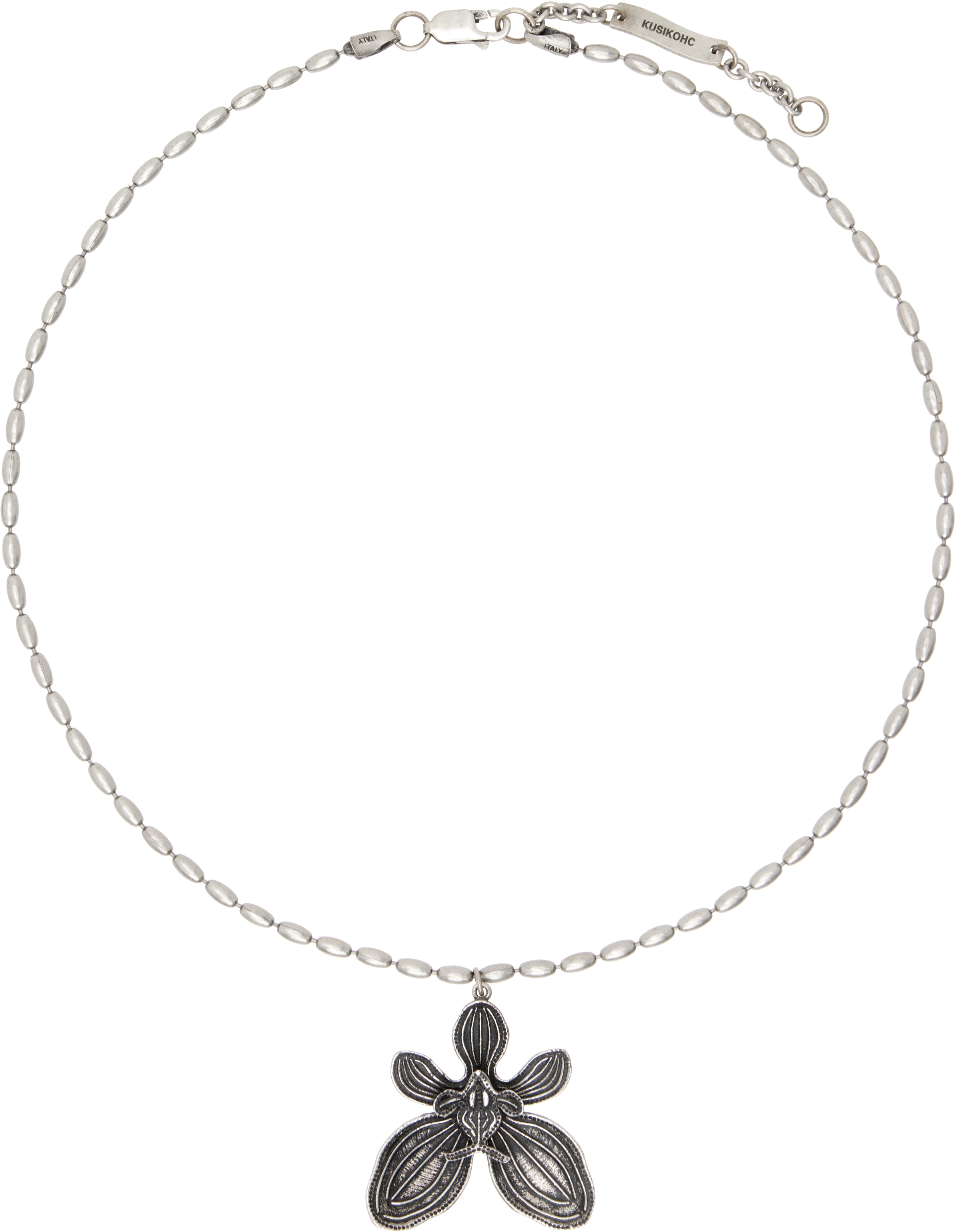 Shop Kusikohc Silver Flower Necklace