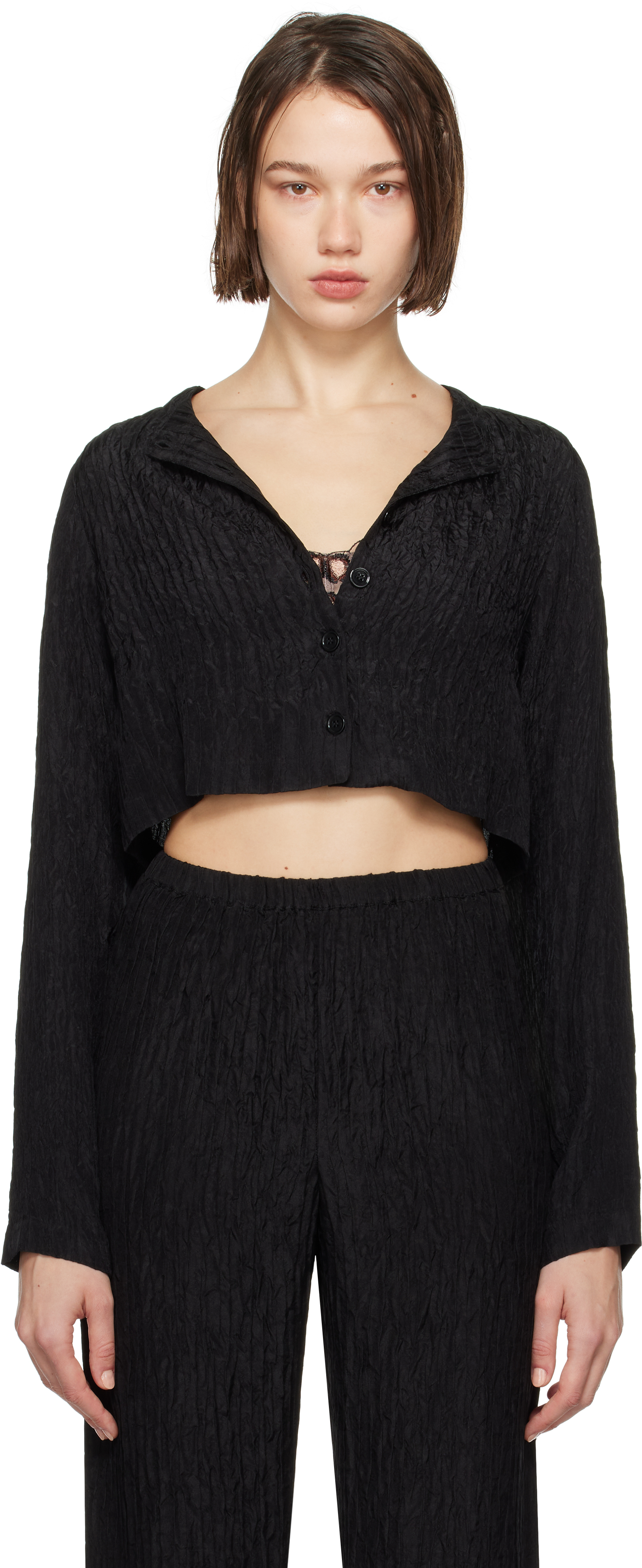 Black Crinkle Collarless Crop Shirt