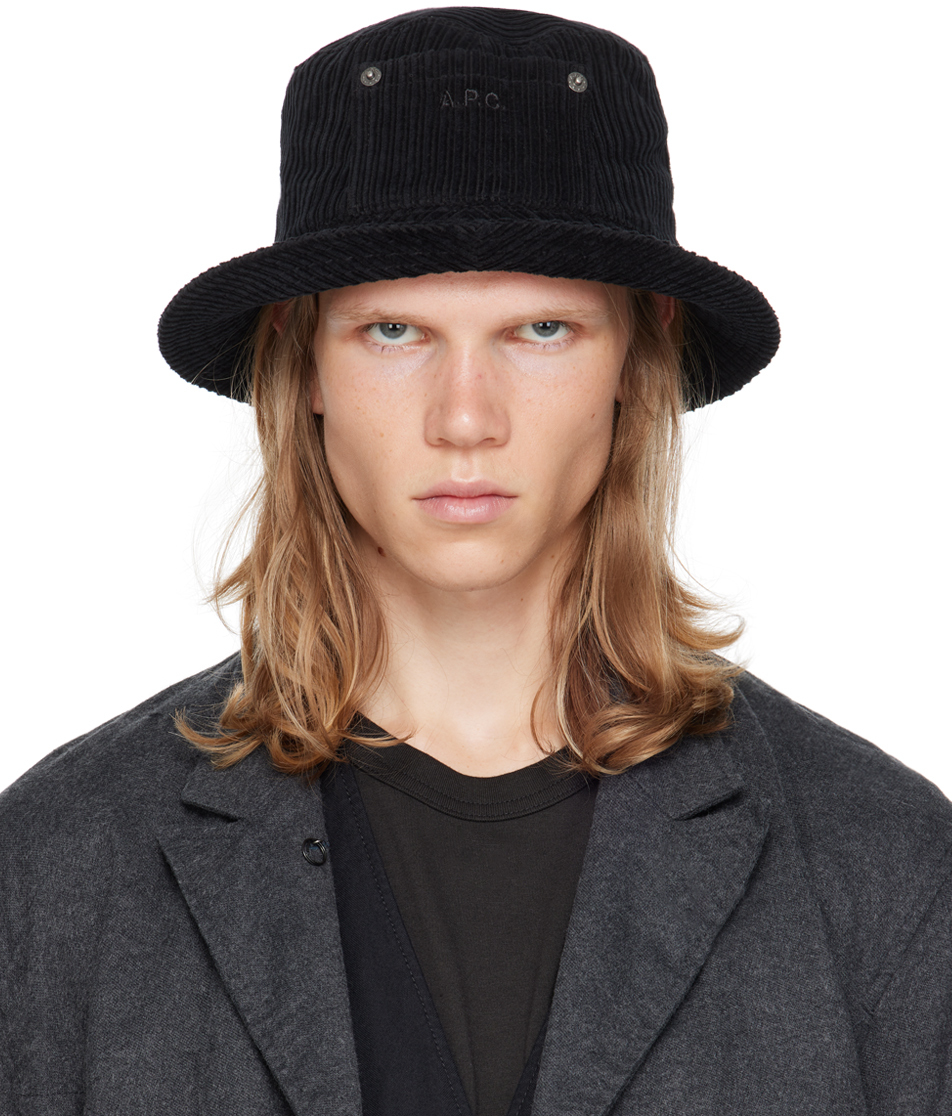 Shop Apc Black Bob Thais Bucket Hat In Lzz Black