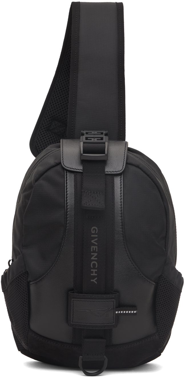 Shop Givenchy ブラック G-trail バッグ In 001-black