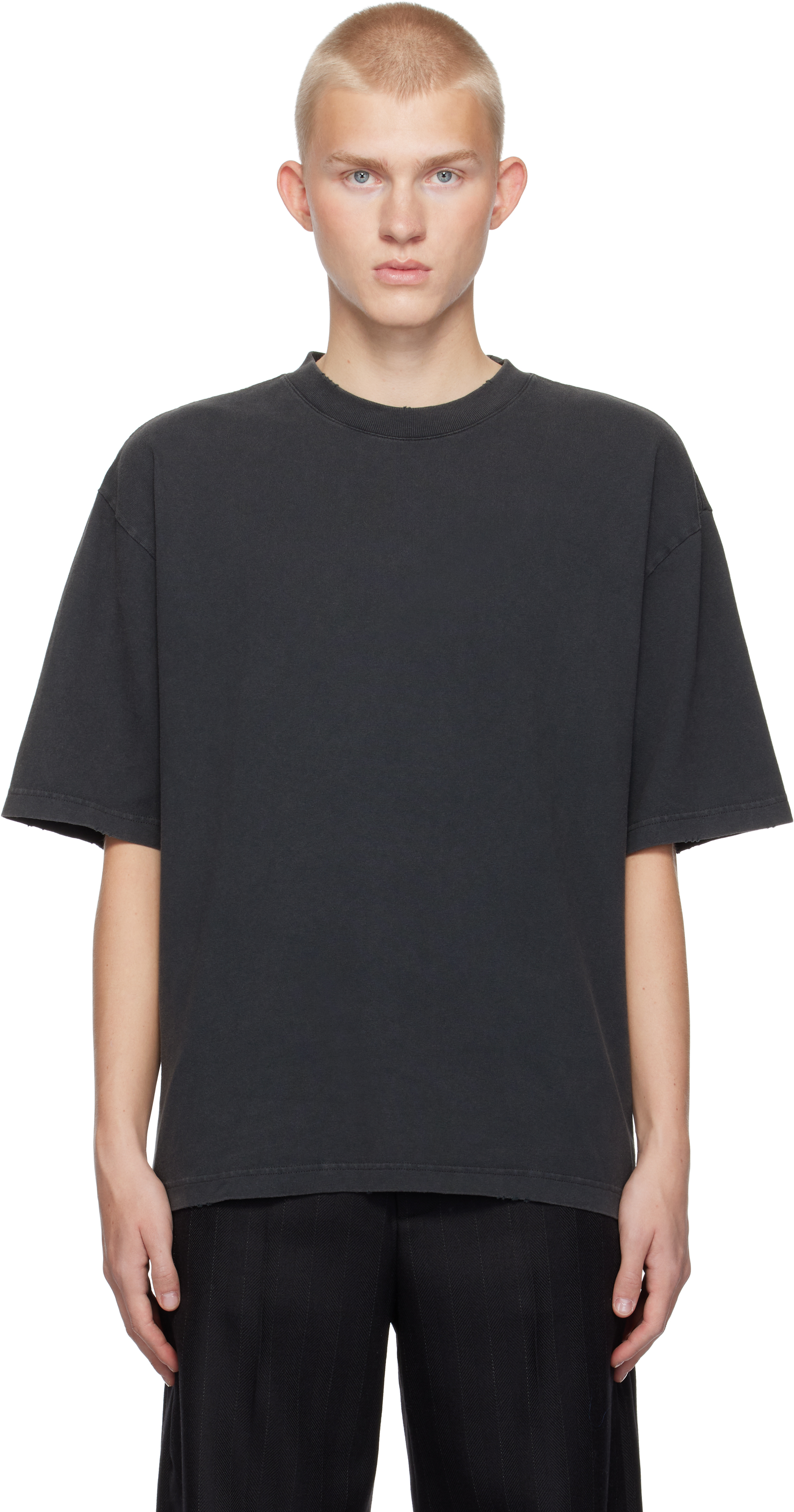 【関税込み】Axel Arigato ブラック Optic ディストレス Tシャツ Black Optic Distressed T-shirt by Axel Arigato on Sale