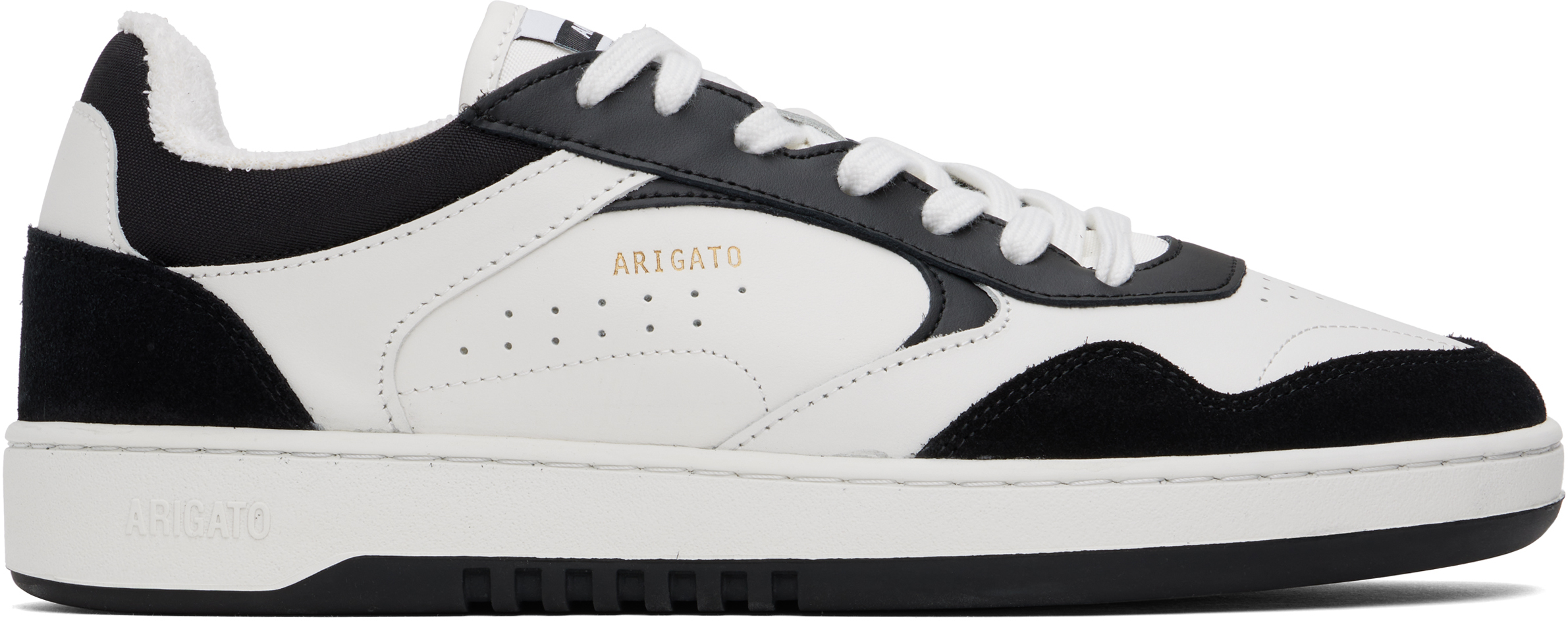 【関税込み】Axel Arigato ホワイト＆ブラック Arlo スニーカー Axel Arigato White and Black Arlo Sneakers - Fabric of Society