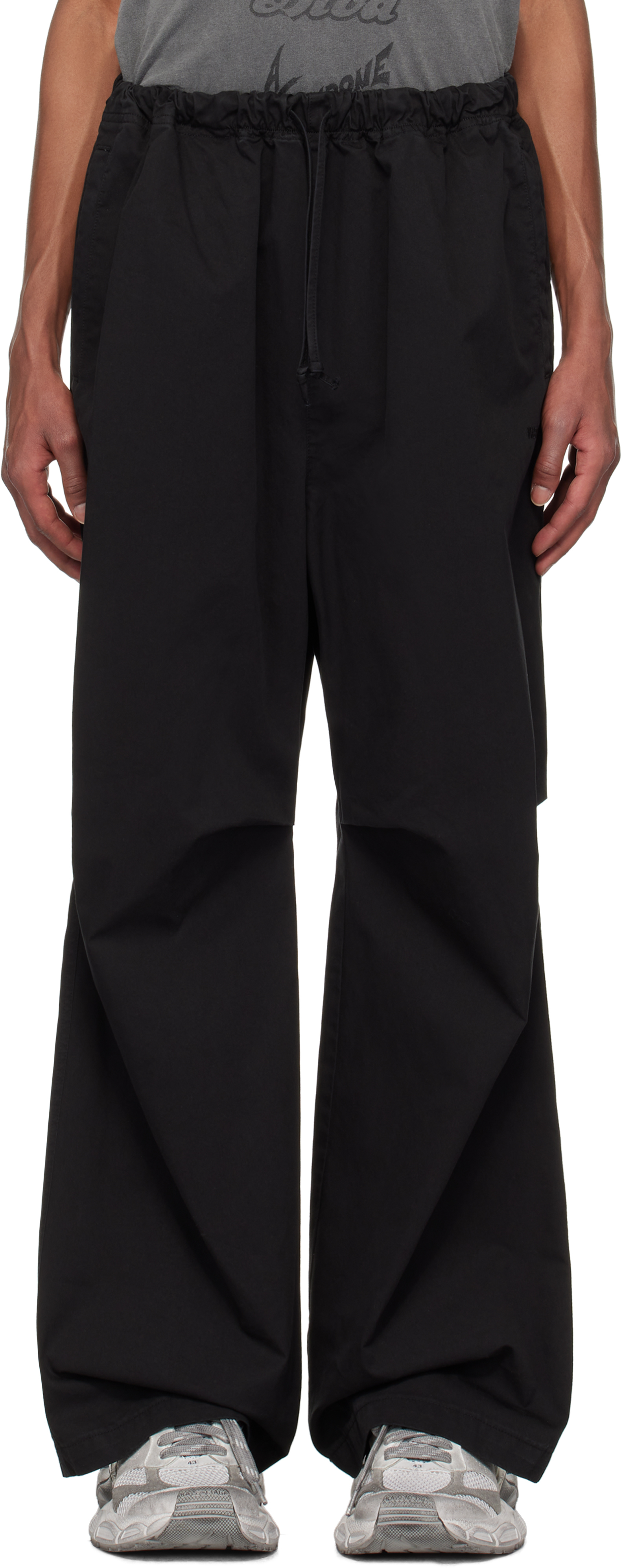 We11 Done Black Tucked Wide Trousers In Black