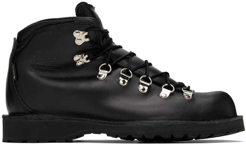 Black Mountain Pass Boots