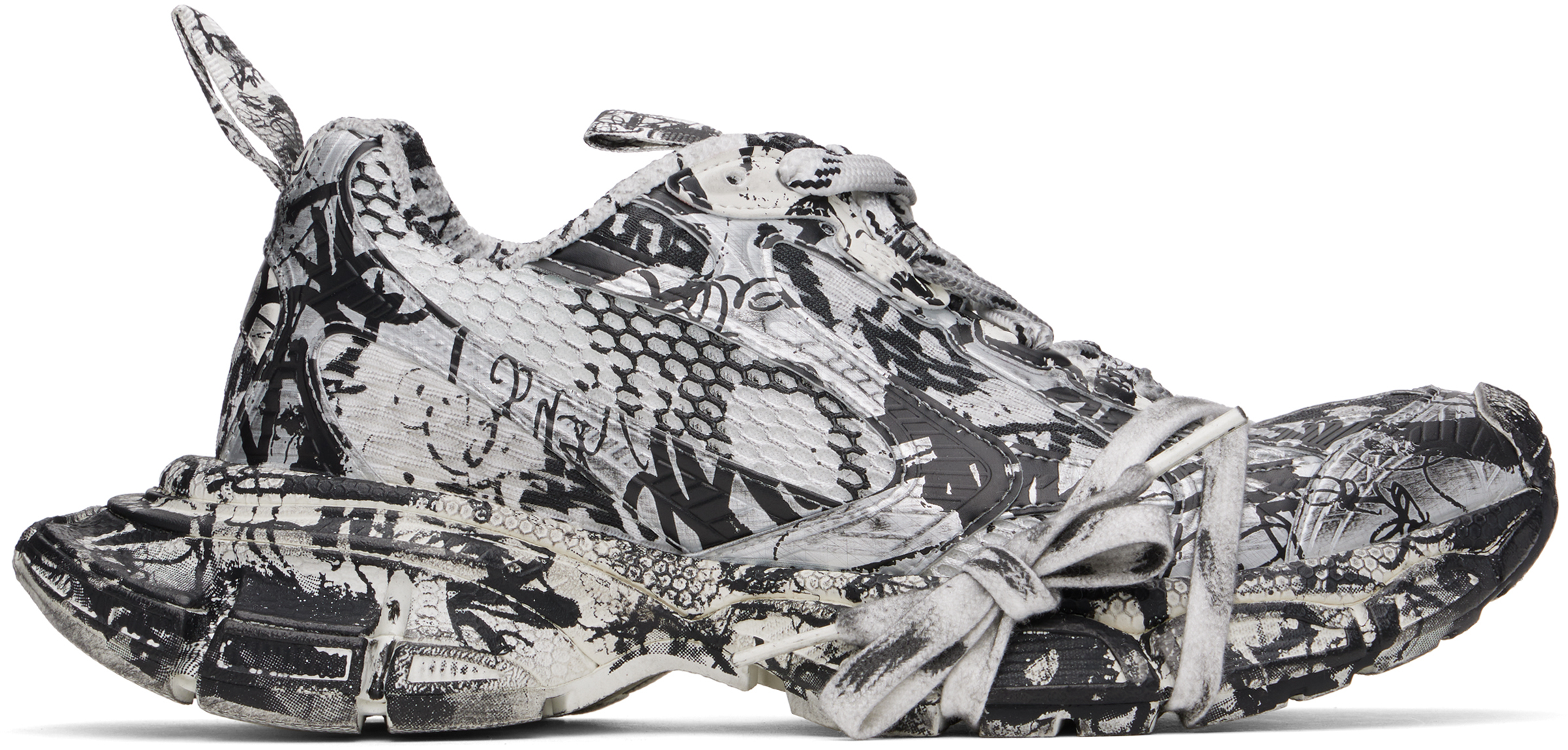 White & Black 3XL Extreme Graffiti Sneakers