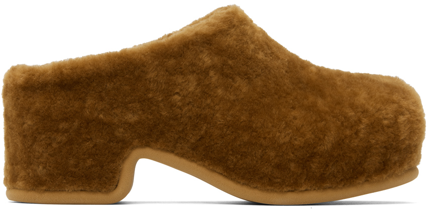 Shop Dries Van Noten Tan Shearling Clogs In 712 Tan