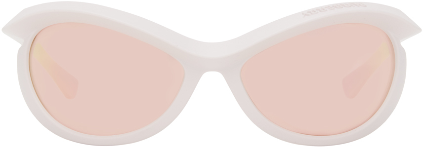 【関税込み】Burberry ピンク Blinker サングラス Pink Blinker Sunglasses by Burberry on Sale