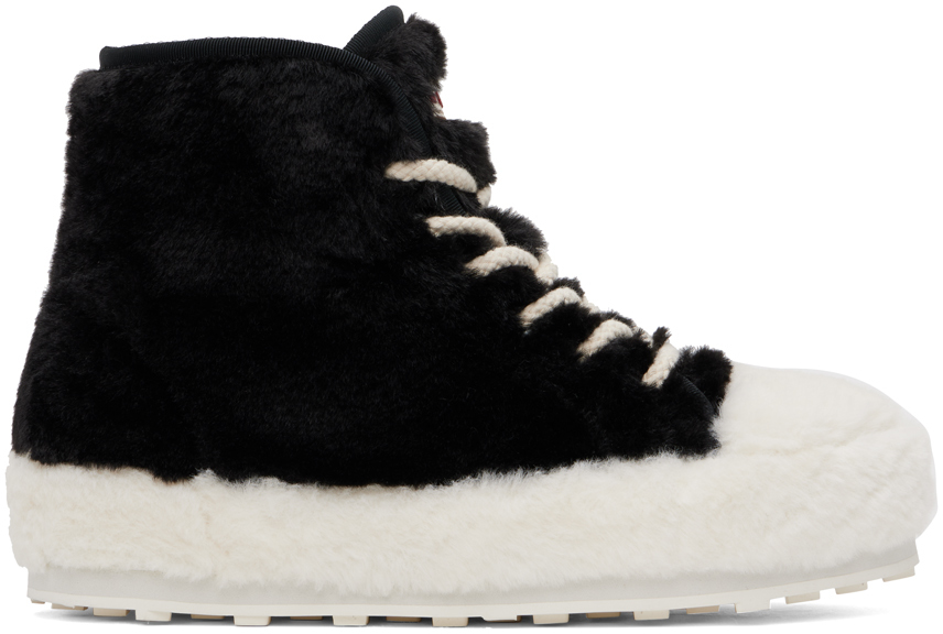 Black & White Teddy Tennis Sneakers