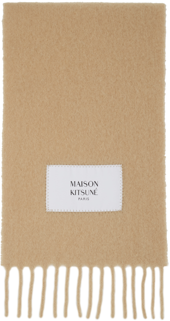 Shop Maison Kitsuné ベージュ ベビーアルパカ マフラー In P242 Chamomile