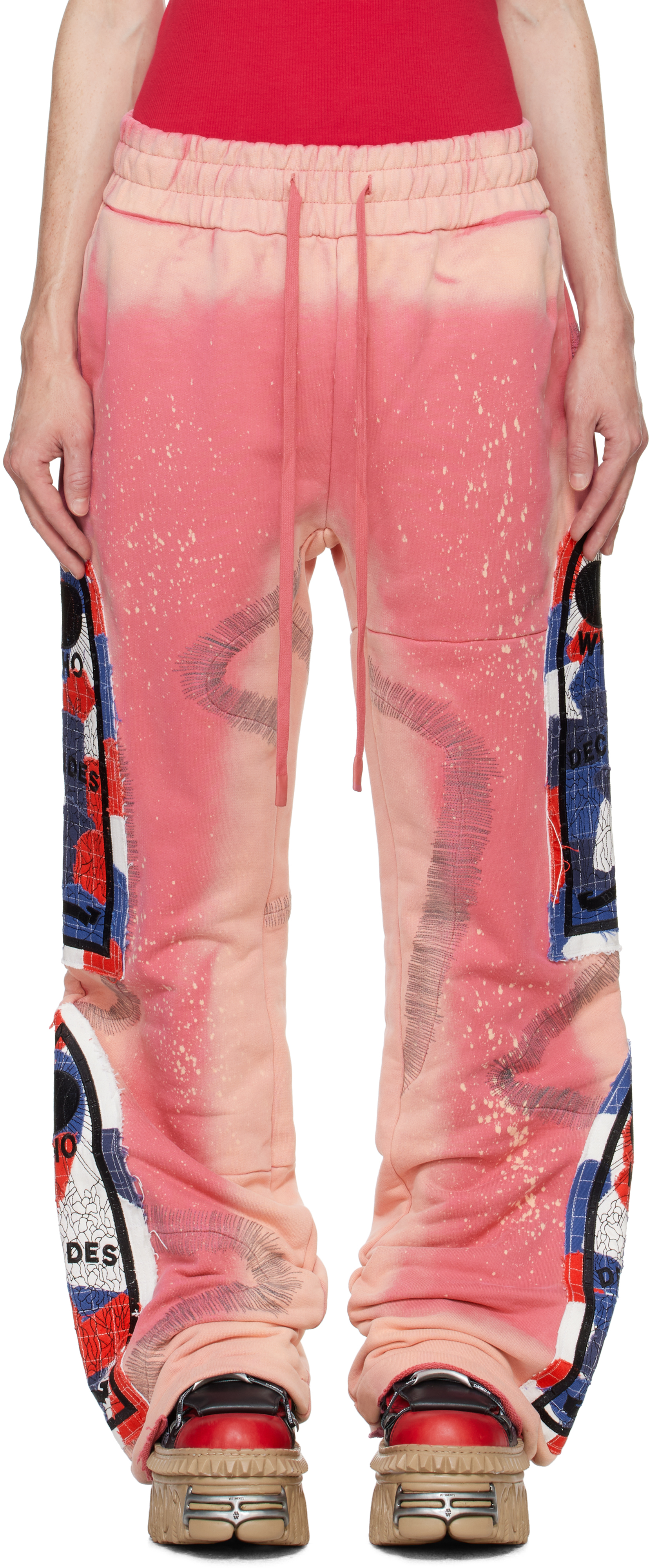 Who Decides War Pink Glory Sweatpants In Rose