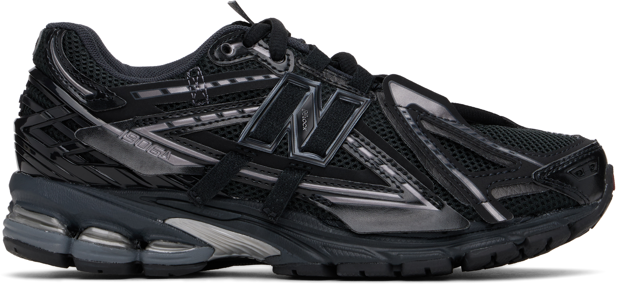 1906A Sneakers