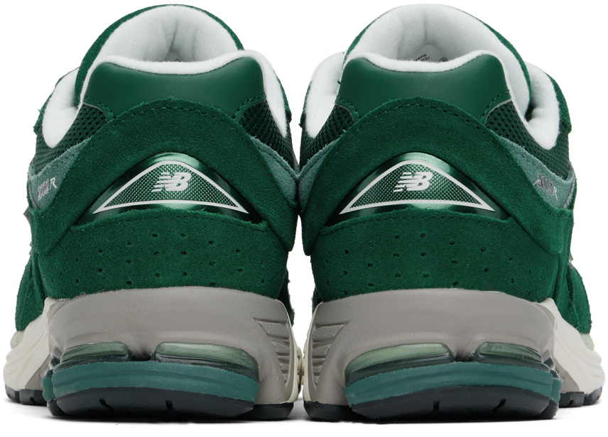 NEW BALANCE GREEN 2002R SNEAKERS