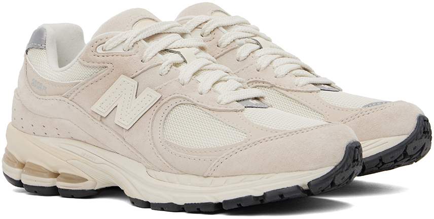 New Balance 2002 Panelled Mesh Sneakers In Calm Taupe
