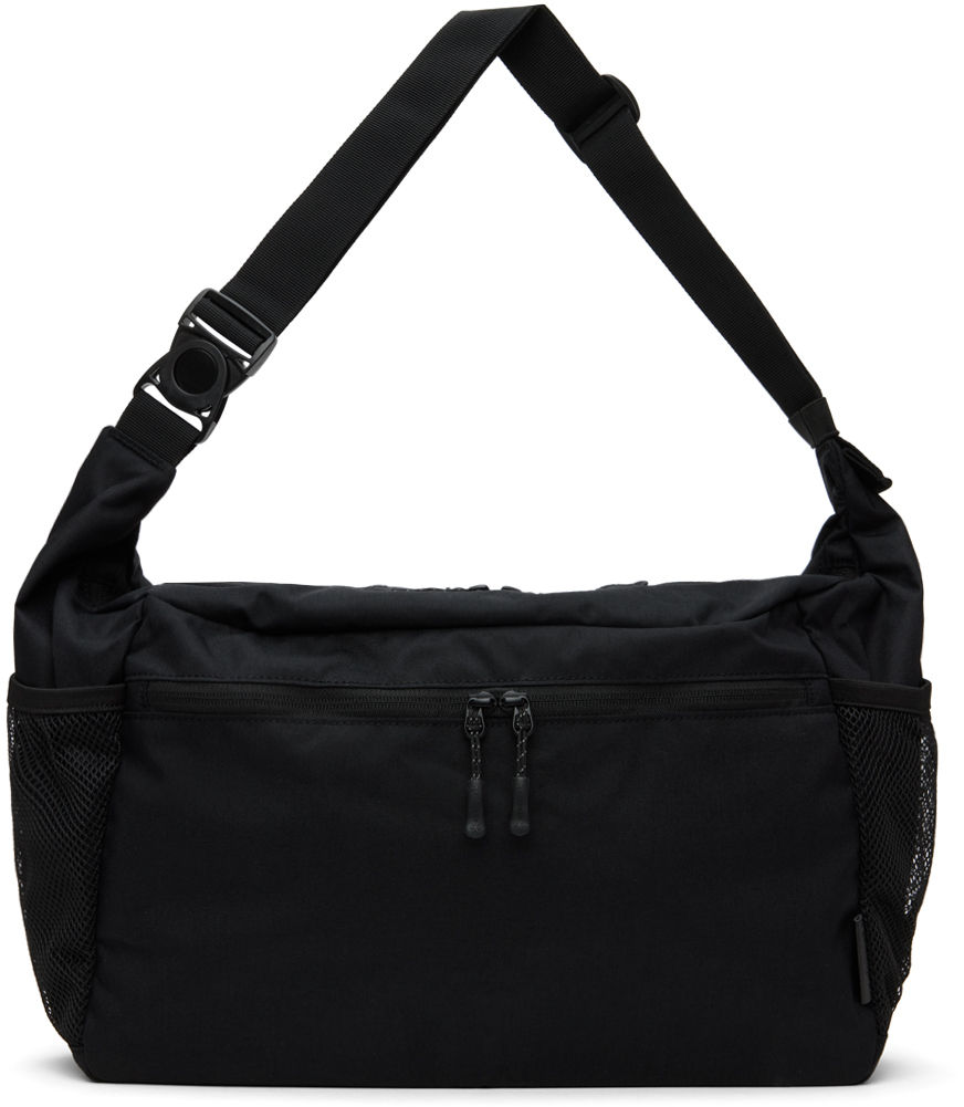 Black Everyday Use Middle Bag