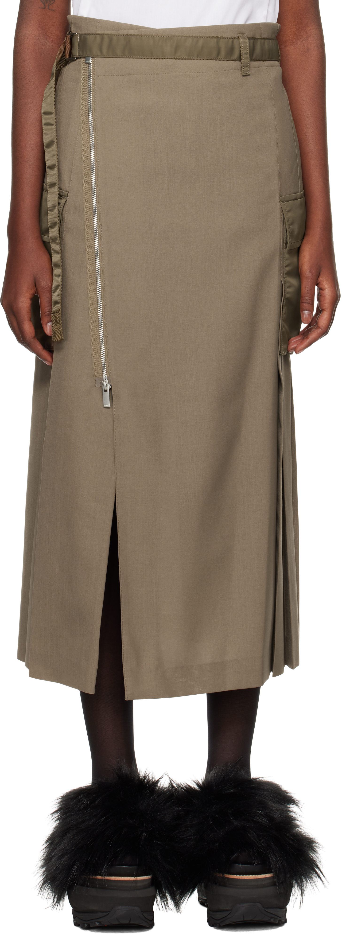 【sacai】カーキ Suiting & Nylon Twill ミディアムスカート sacai: カーキ Suiting & Nylon Twill ミディアムスカート