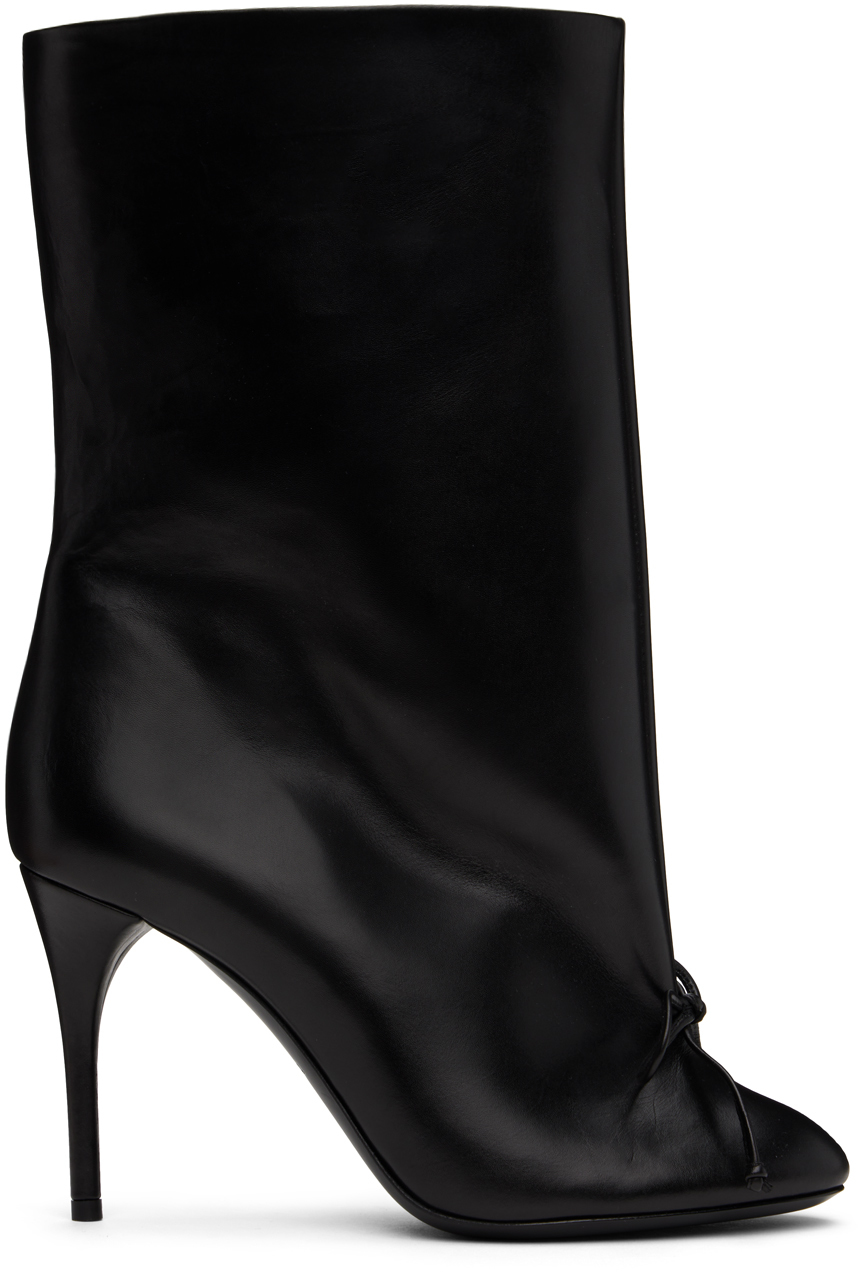 Shop Alaïa Black Decollete Low Boots In 999 - Noir