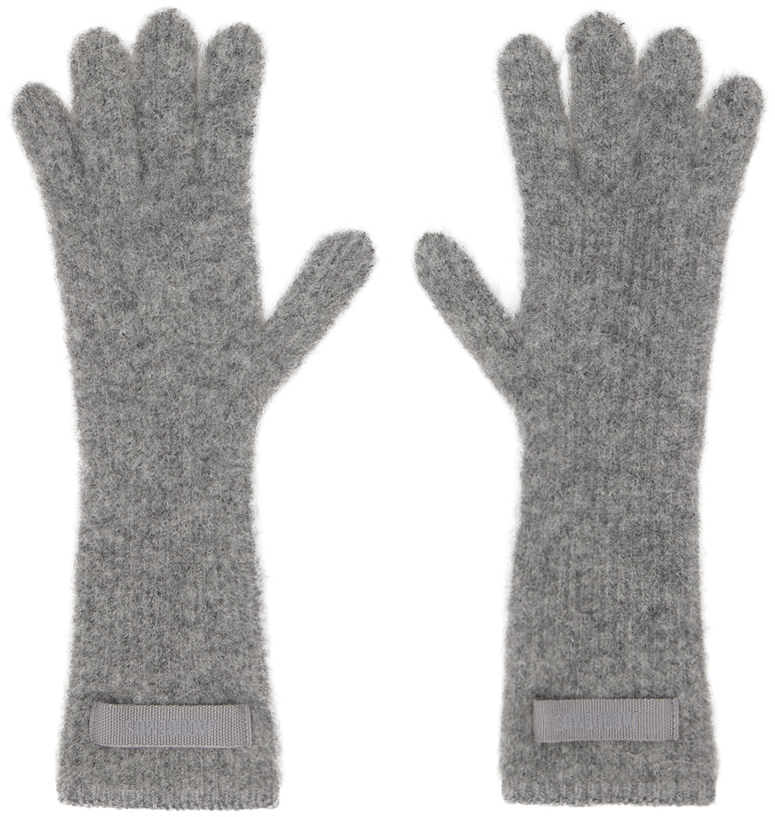 【関税＆送料込み】Jacquemus 'Les Gants Gros Grain' Grey Gl Gray 'Les gants Gros Grain' Gloves by JACQUEMUS on Sale