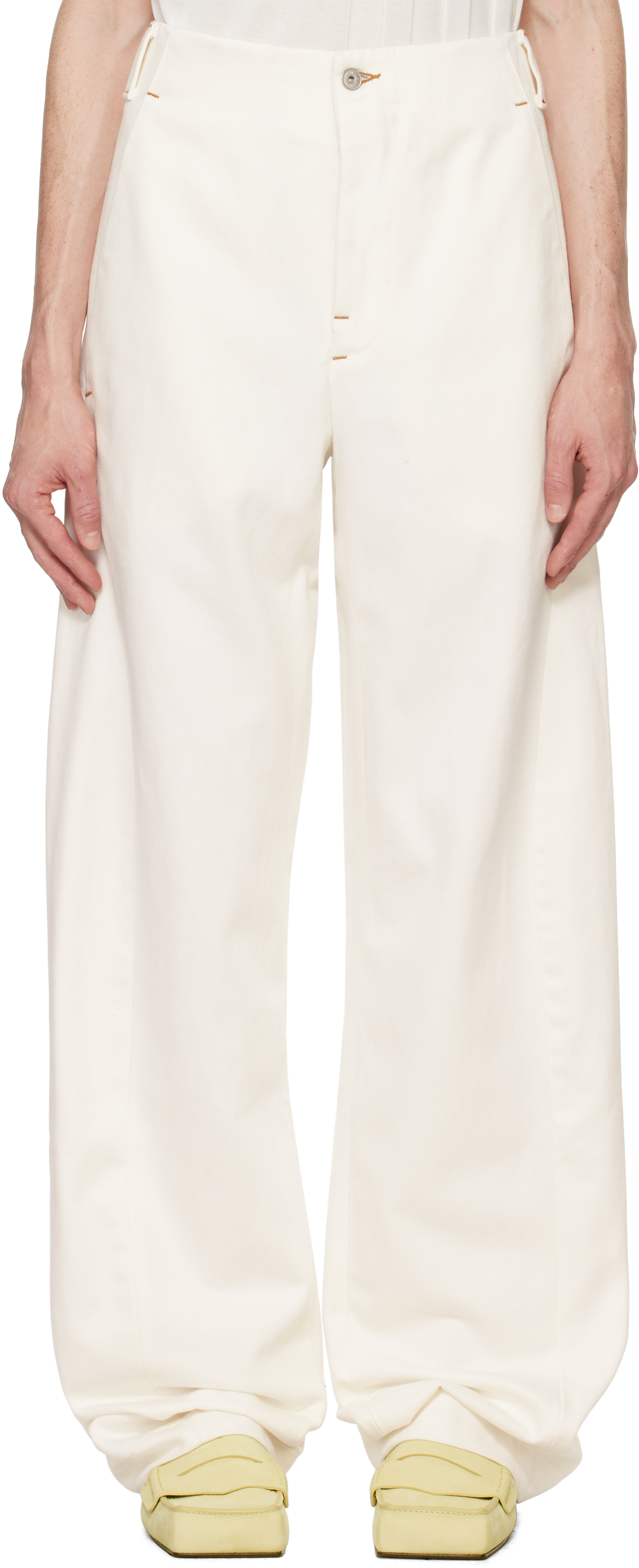 Shop Jacquemus Off-white La Casa 'le De-nîmes Scala' Jeans In 110 Off-white