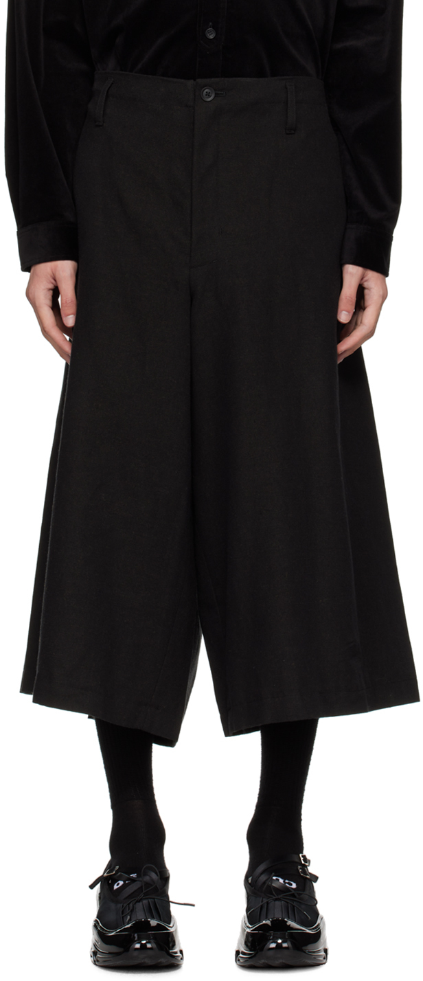 Black Pleats Half-Pant Shorts by YOHJI YAMAMOTO on Sale