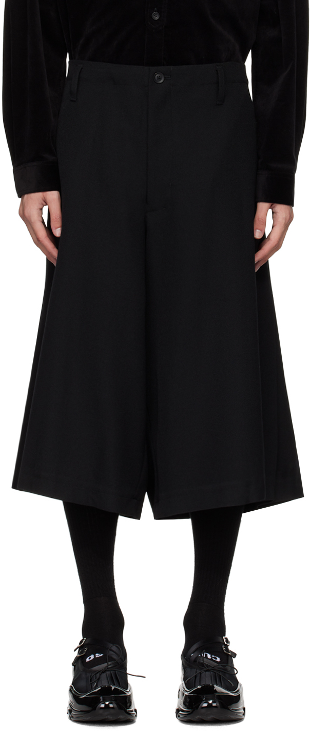 Black Pleats Half-Pant Shorts