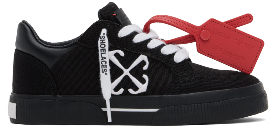 Shop Off-white Black New Low Vulcanized Canvas Sneakers In Black White