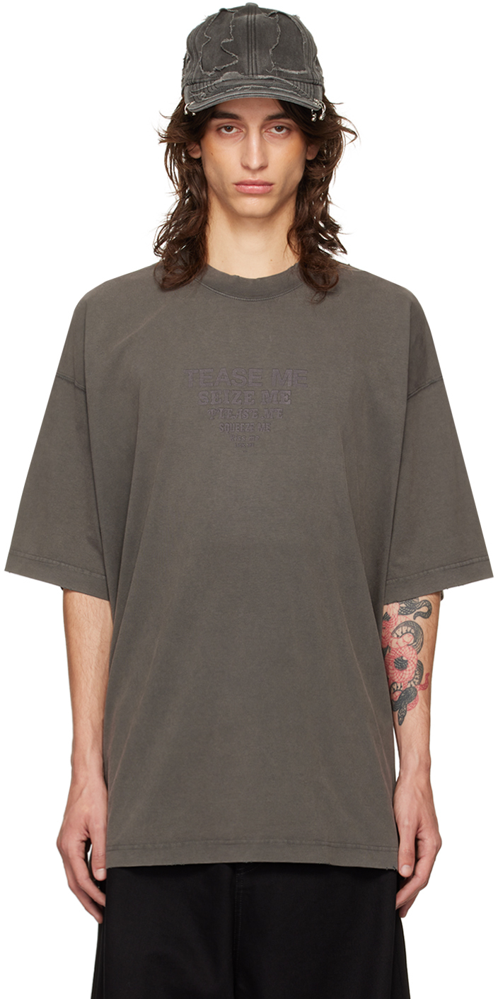 【関税込み】VETEMENTS グレー Tease Me Tシャツ Gray 'Tease Me' T-shirt by VETEMENTS on Sale