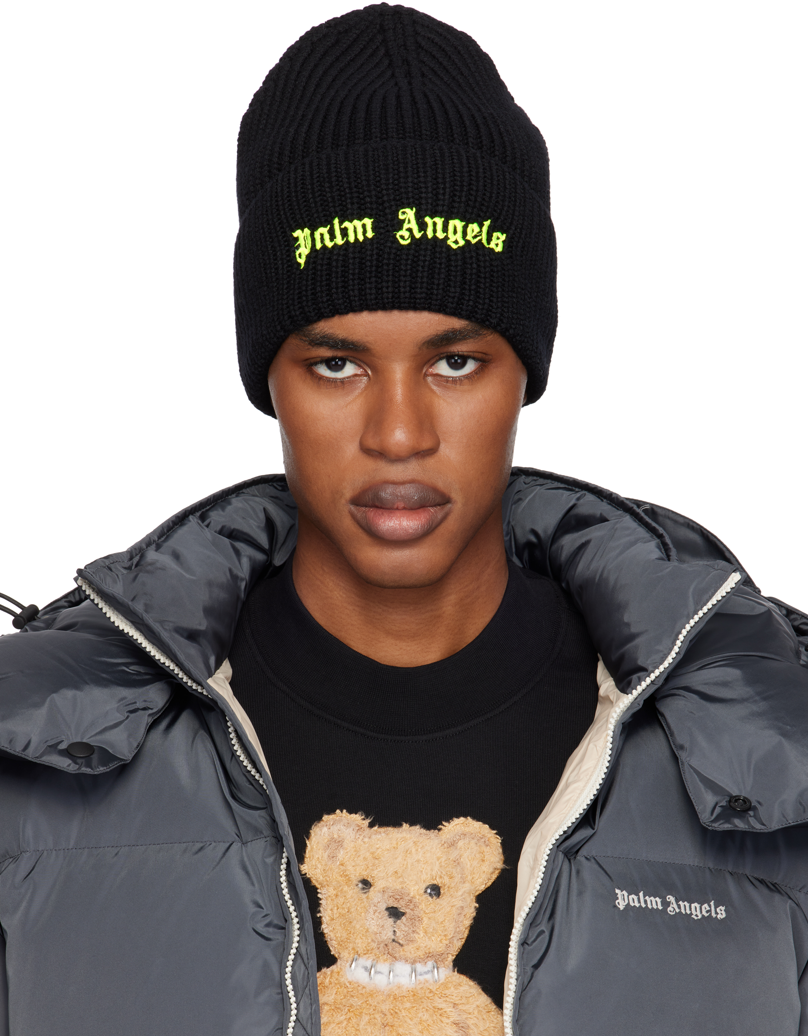 Palm Angels ブラック ニット帽 Palm Angelsのブラック クラシック ロゴ リブ ビーニーがセール中