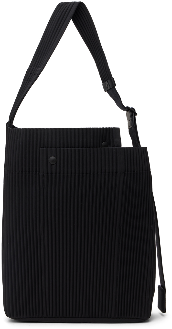 HOMME PLISSÉ ISSEY MIYAKE Black Utility Tote