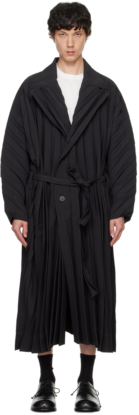 HOMME PLISSÉ ISSEY MIYAKE Black Edge Coat