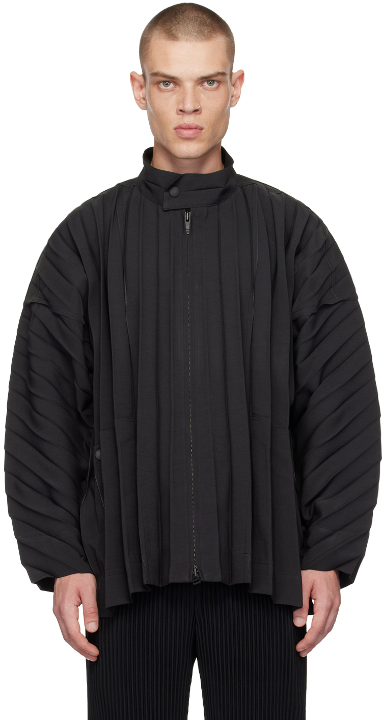 Shop Issey Miyake Black Edge Coat In 15-black