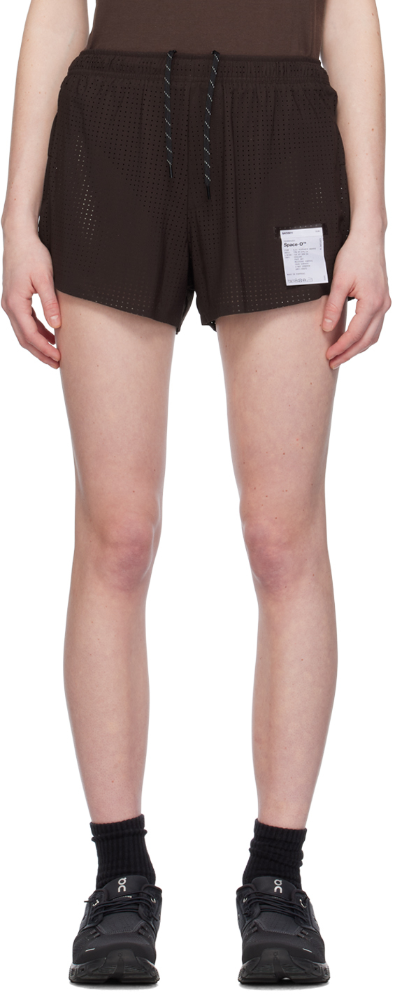 satisfy brown 2.5 distance shorts