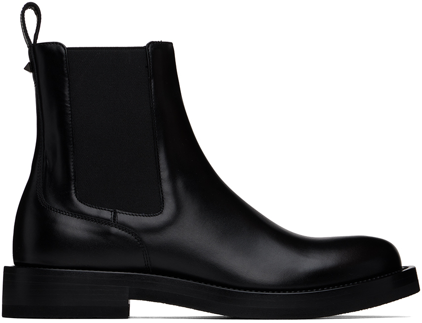 Black Rockstud Chelsea Boots by Valentino Garavani on Sale
