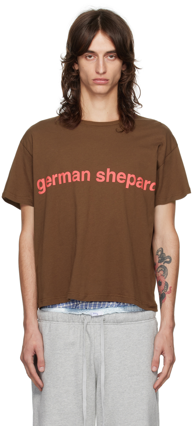 PRAYING BROWN 'GERMAN SHEPARD' T-SHIRT 