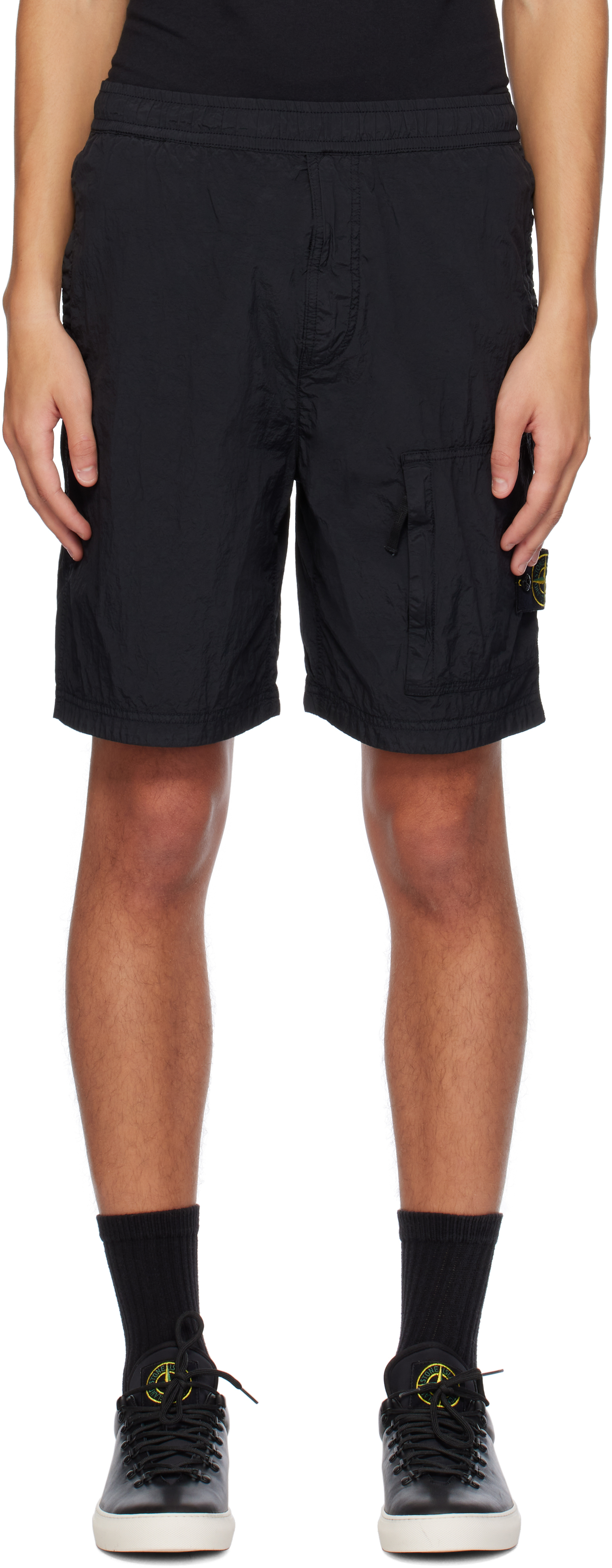 Stone Islandのブラック L0219 Nylon Metal Econyl ショート