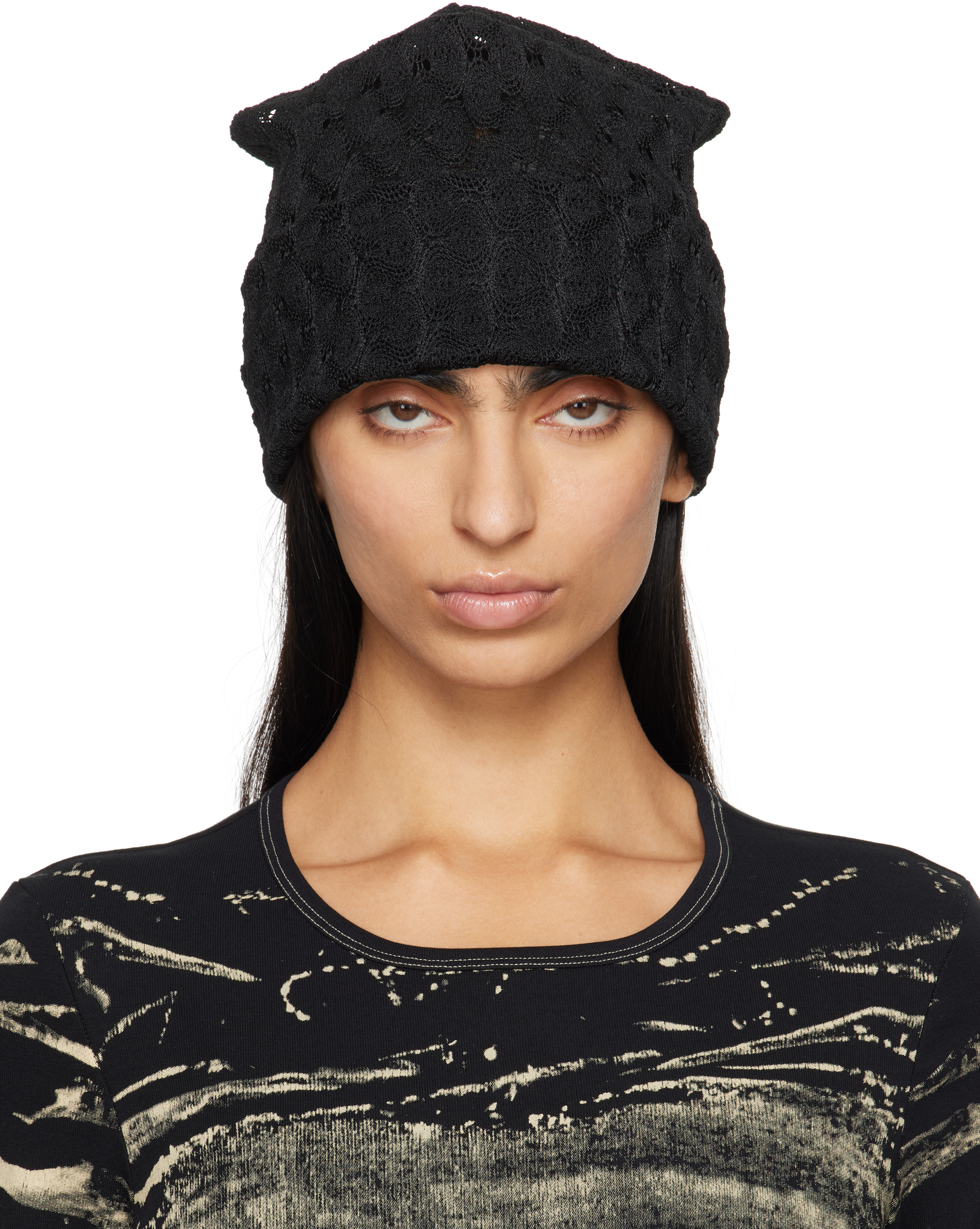 【関税込み】Anna Sui ブラック クロシェ ニットビーニー Anna Suiのブラック クロシェ ニットビーニーがセール中