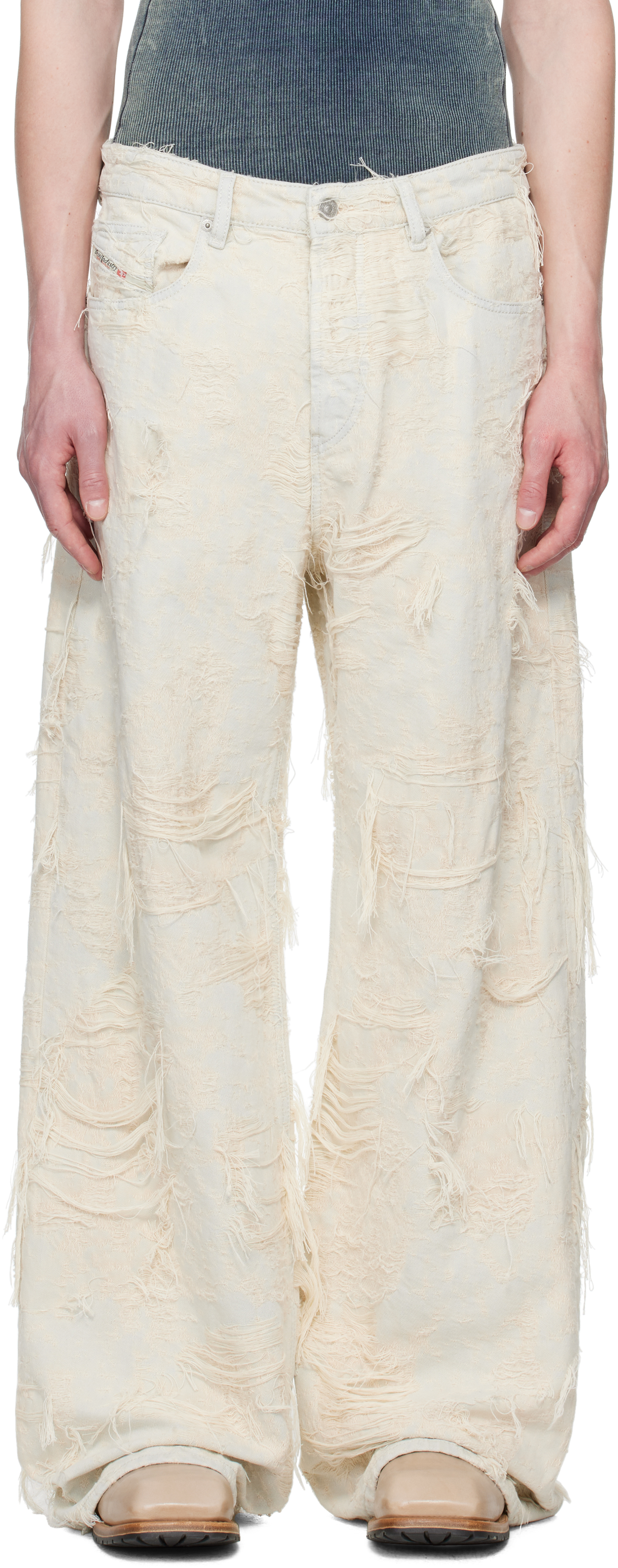 Off-White Relaxed 1996 D-Sire 09m40 Jeans by Diesel on Sale