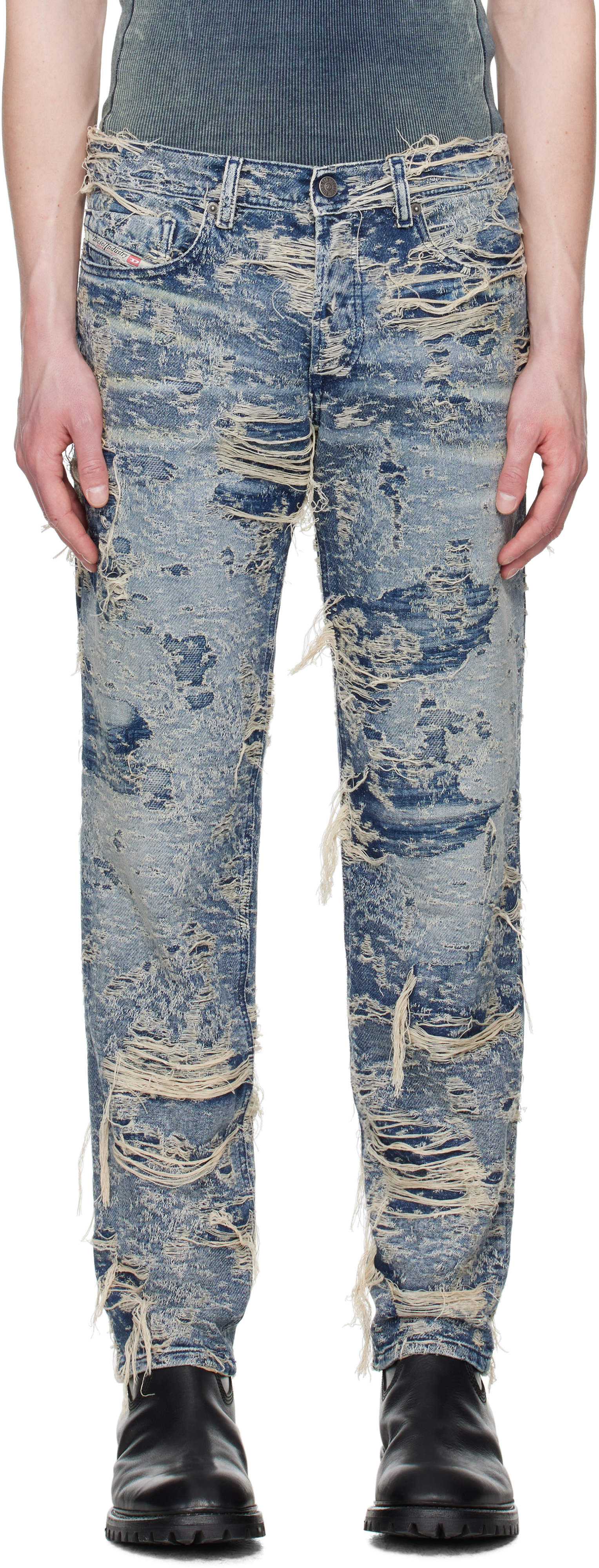 Diesel メンズ ジーンズ | SSENSE 日本 Diesel メンズ ジーンズ | SSENSE 日本