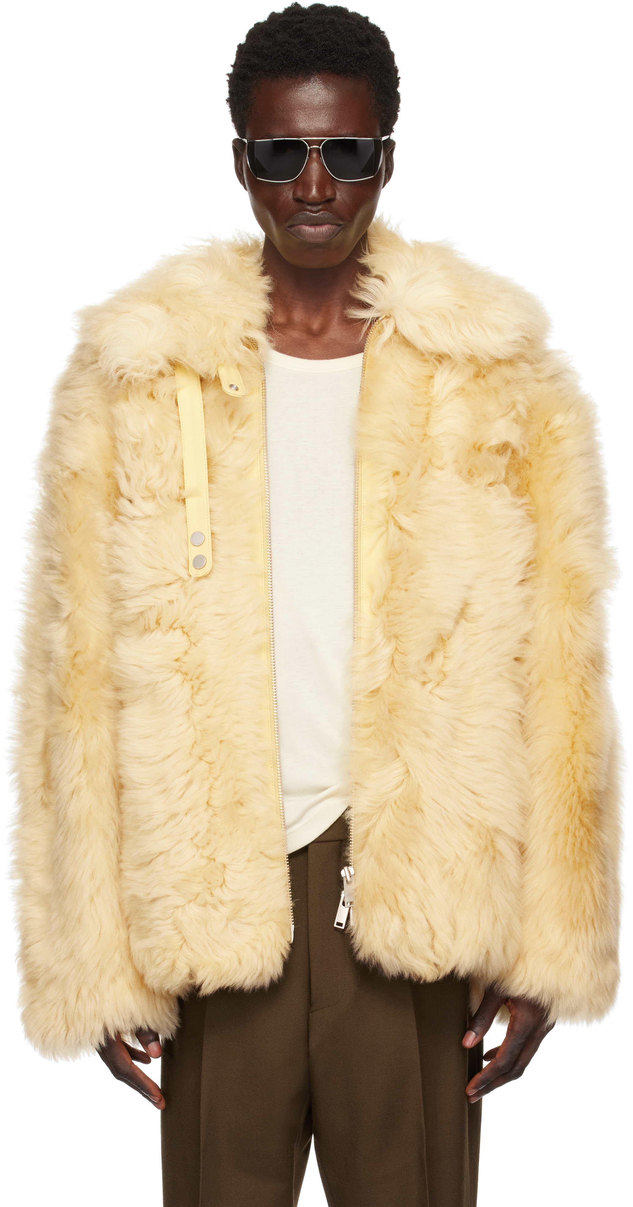 Shop Moose Knuckles Yellow Efna Short Shearling Coat In 1562 Eggshell