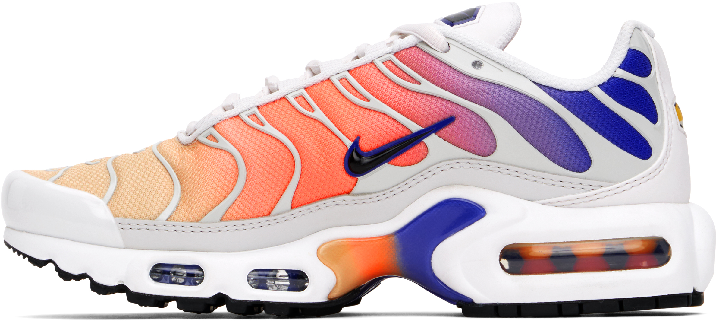Nike Air Max Plus Sneaker In Platinum Tint/black