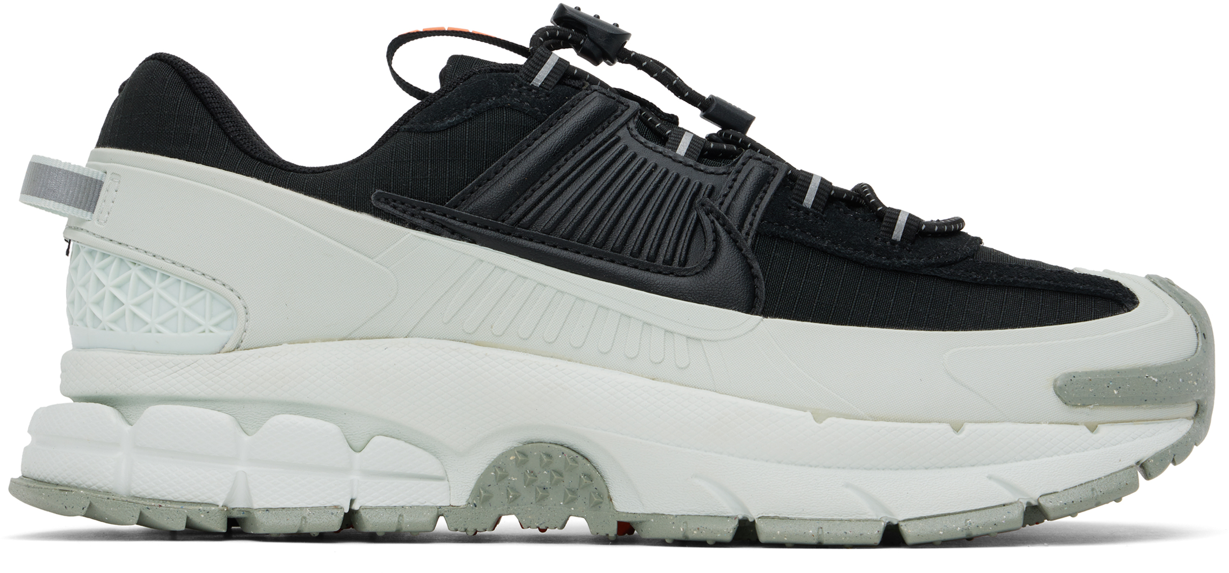 Nike Zoom Vomero 5 Roam Black Light Silver In Black
