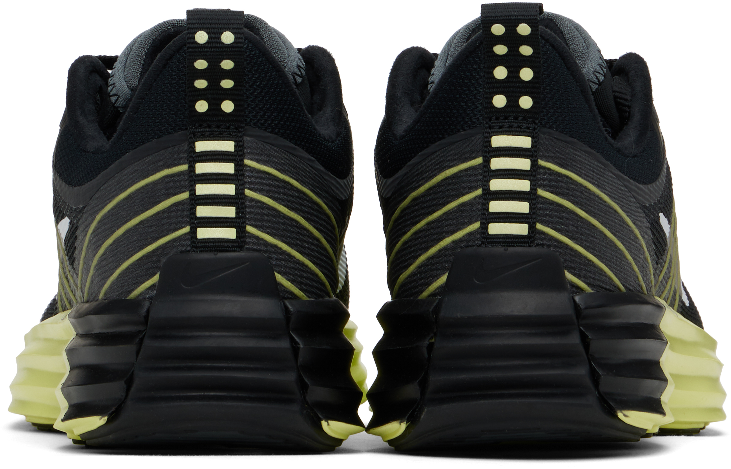Nike Lunar Roam Sneakers In Black/white-iron Gre