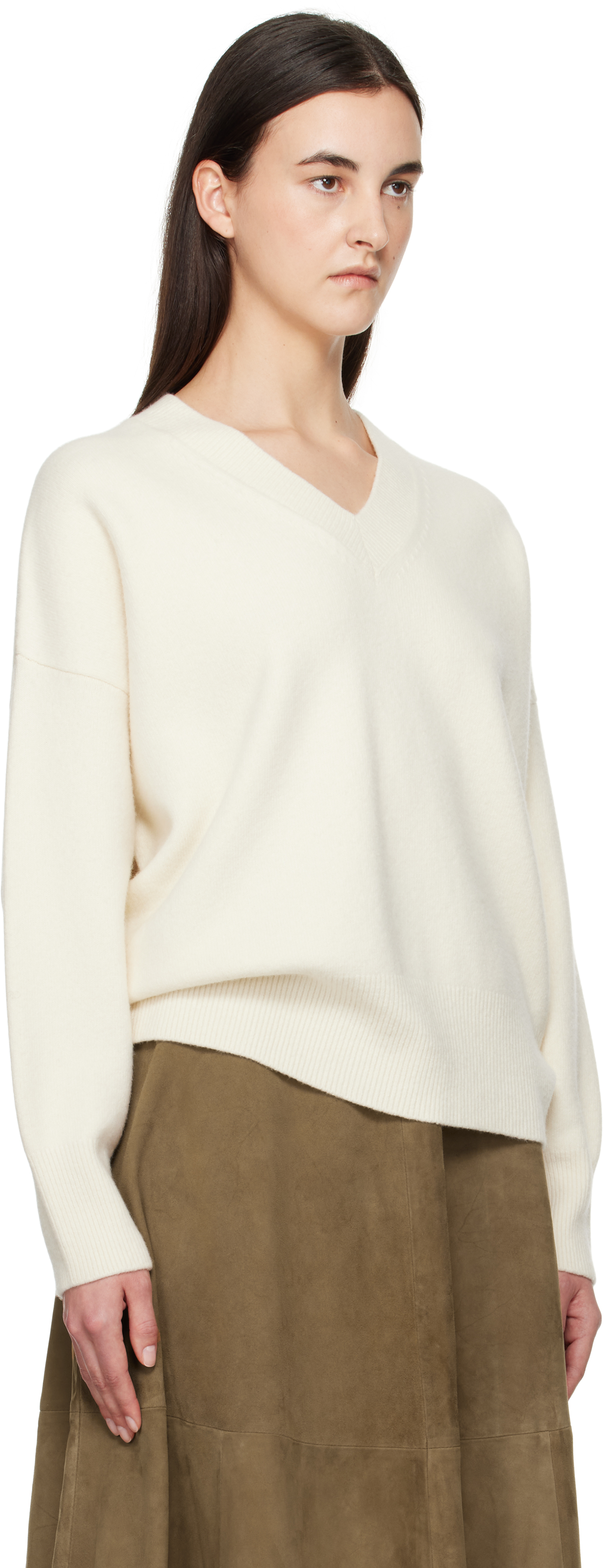 ROHE OFF-WHITE COMPACT KNITTED V-NECK SWEATER 