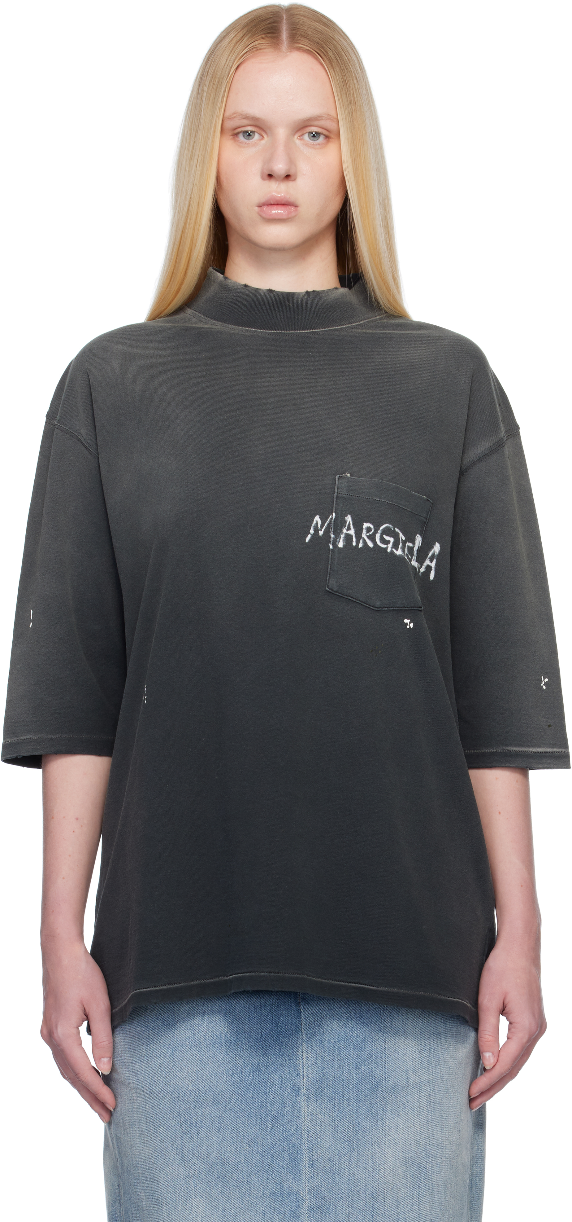 Maison Margielaのグレー グラフィティ ロゴ Tシャツがセール中 Maison Margielaのグレー グラフィティ ロゴ Tシャツがセール中