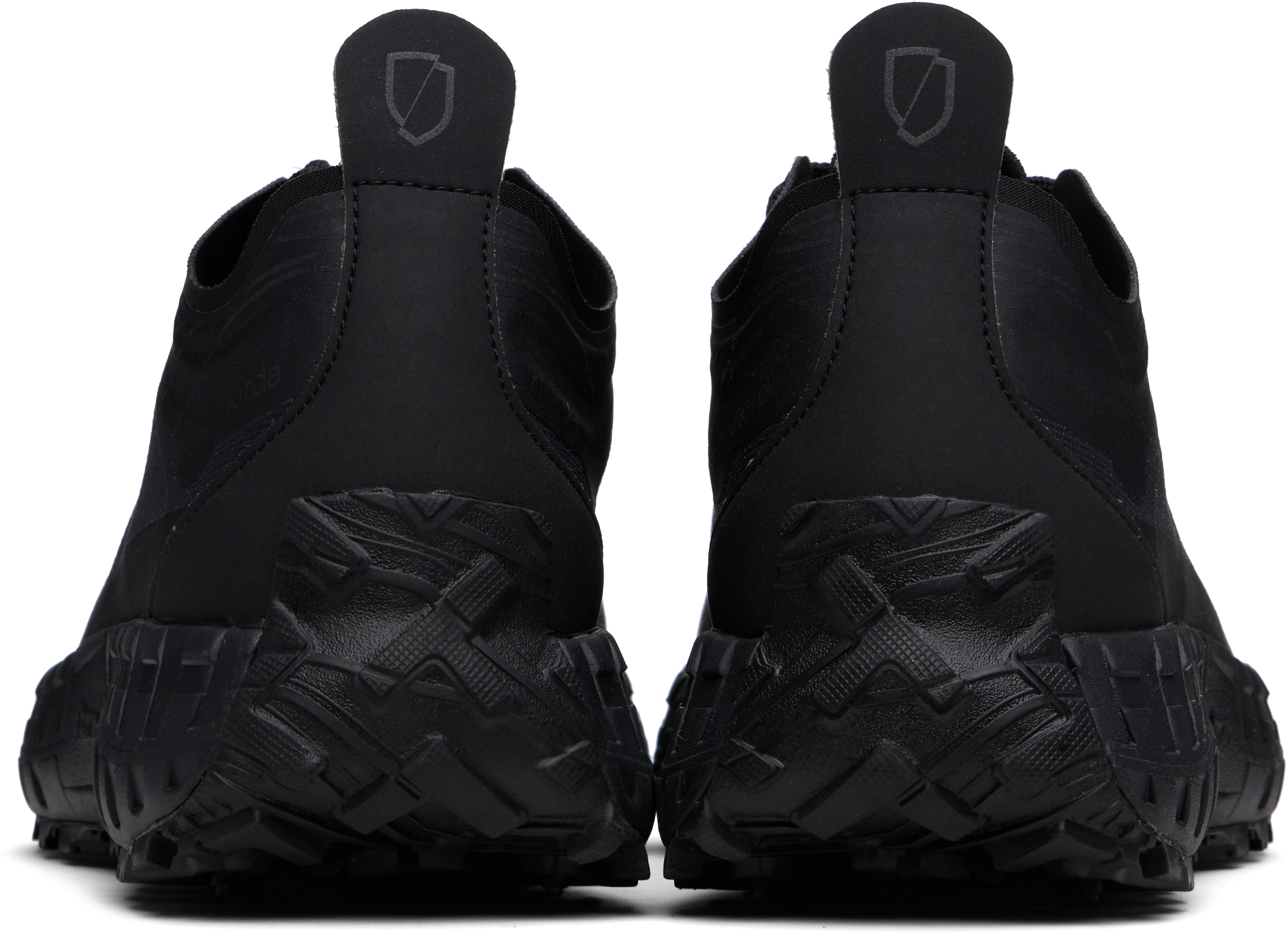 Norda The 001 Ltd Edition Graphene 1012 Sneakers In Stealth Black